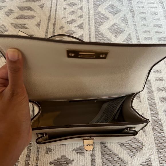 Mango Flap Bag - Picture 8 of 12